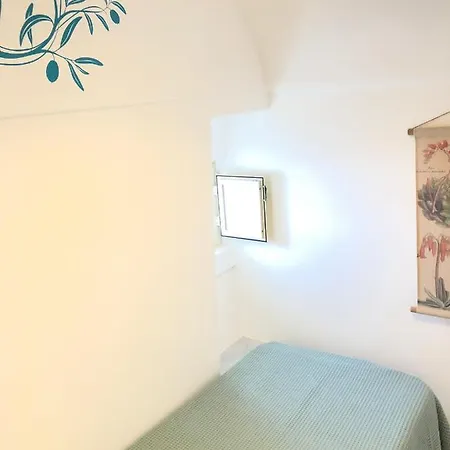 Casa Dei Levantini, Sea View, Wonderful Terrace In Old Town Apartment